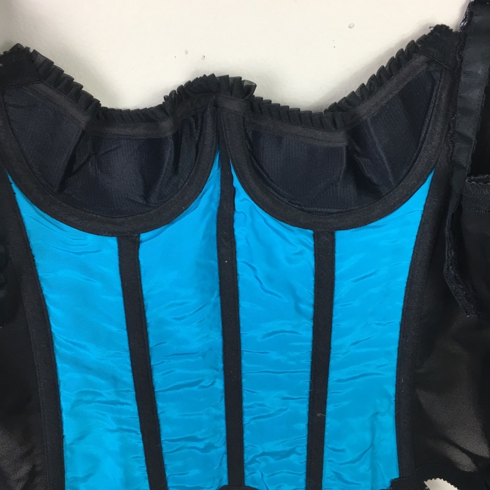 Vintage blue lace corset lingerie w/garter straps - Picture 7 of 12